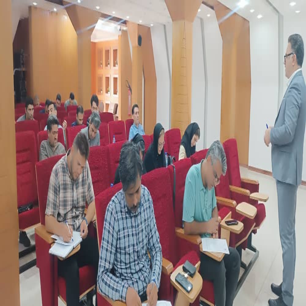 برگزاری دوره تخصصی «تحول دیجیتال» فولاد هرمزگان با تمرکز بر طراحی نقشه راه سازمانی