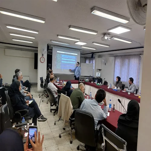 برگزاری دوره آموزشی «بازاریابی و فروش داده‌محور در عصر هوش مصنوعی» برای مدیران و کارشناسان شرکت لامپ پارس شهاب